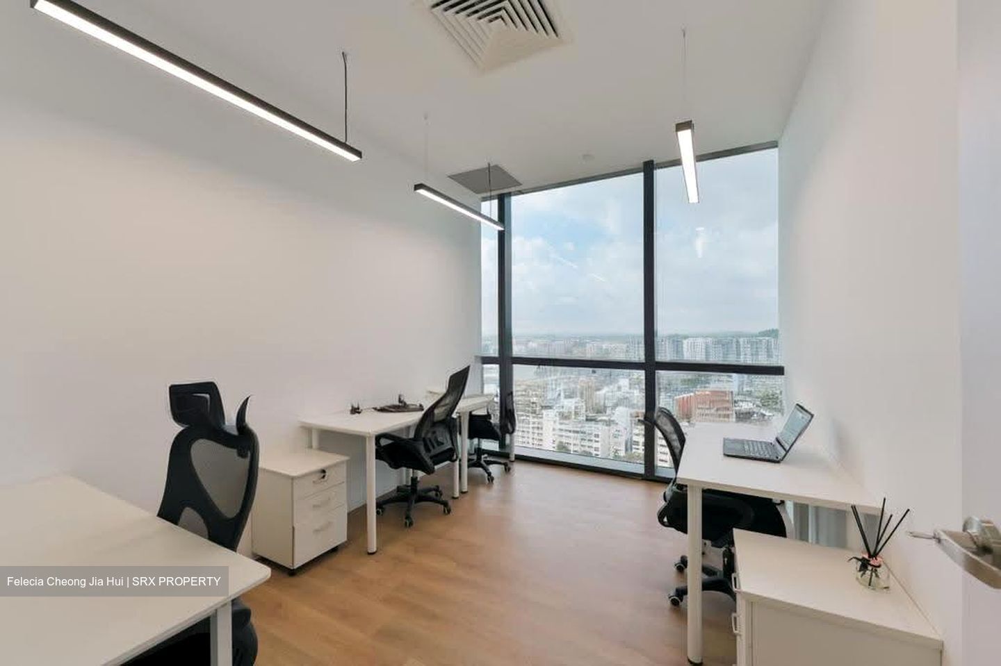 Woods Square (D25), Office #612426821